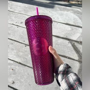 Berry pink Starbucks cup fall 2022